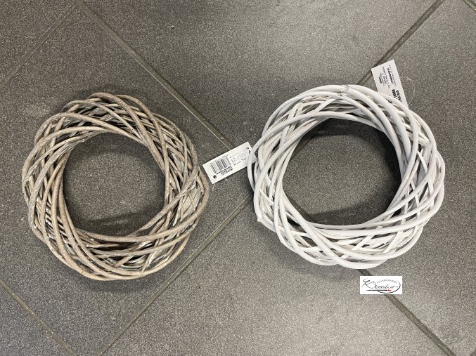 Věnec proutěný 20 cm - bílý